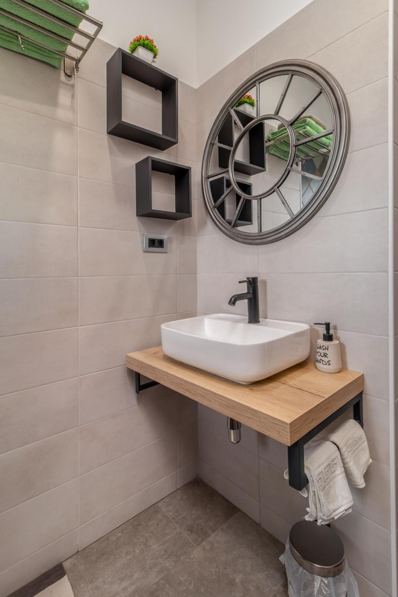 Adastra Apartments With Private Parking And Floor Heating غييكا المظهر الخارجي الصورة